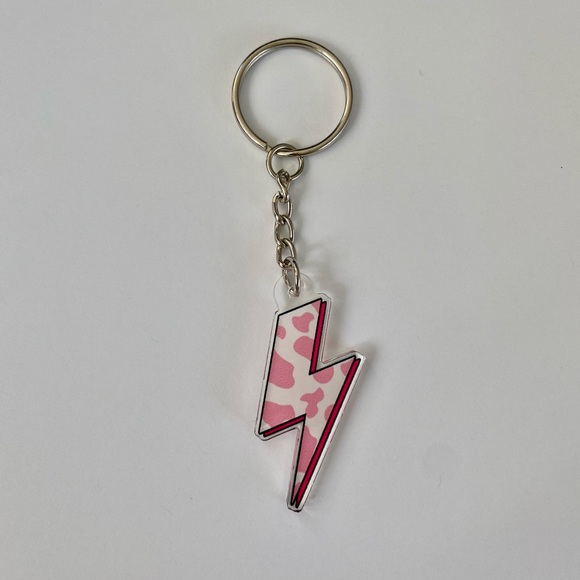 Brand new pink cow print lightning bolt keychain - Picture 3 of 4